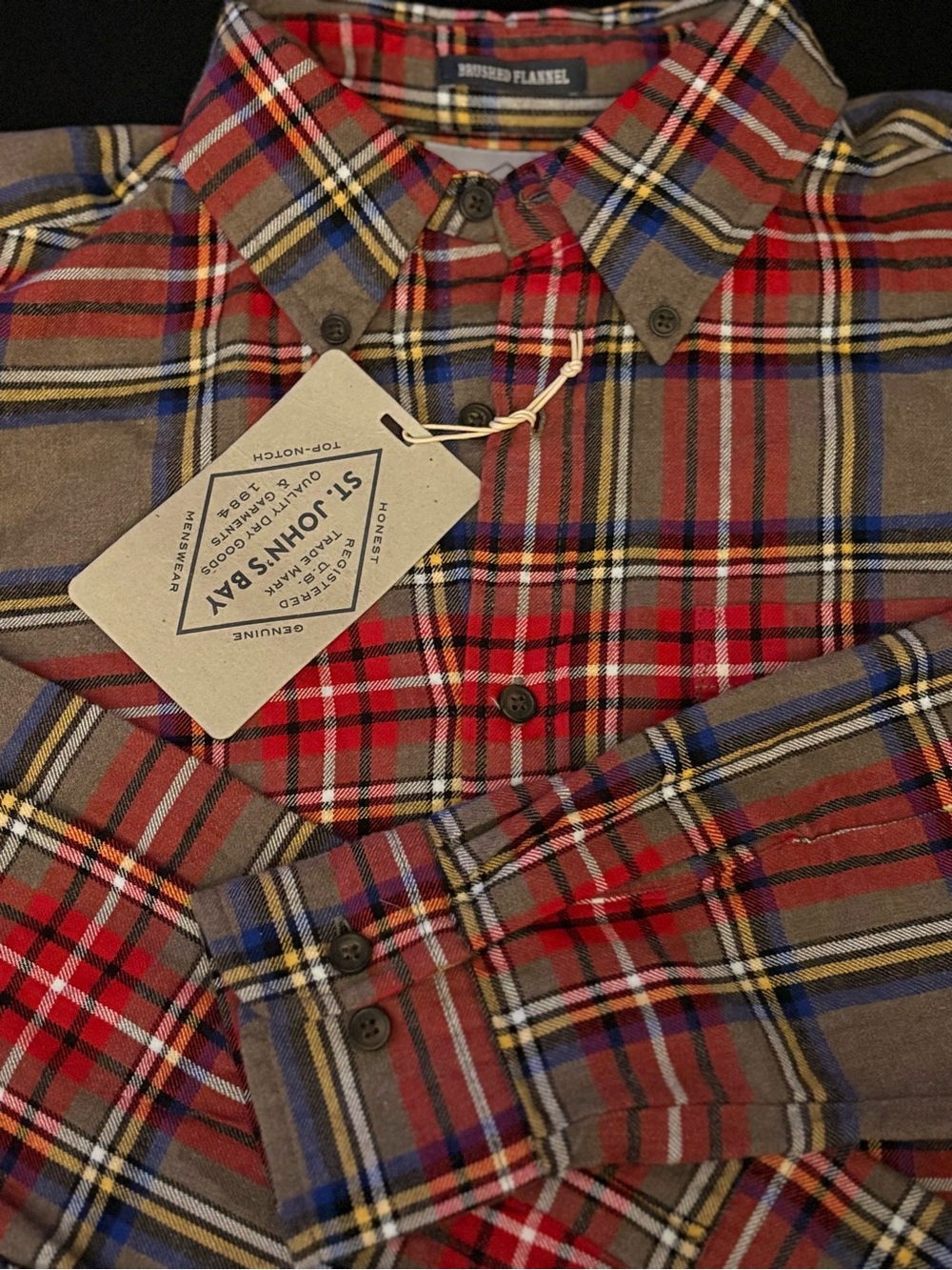 NWT St. John’s Bay Men’s Small Brushed Flannel Shirt | Easton Brown TarTan Plaid